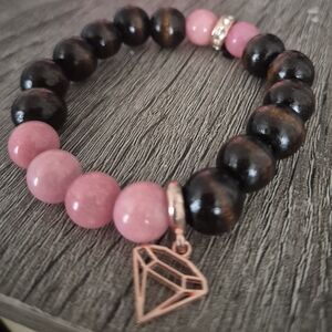 Elegant Handmade Pink Jade Braclet!